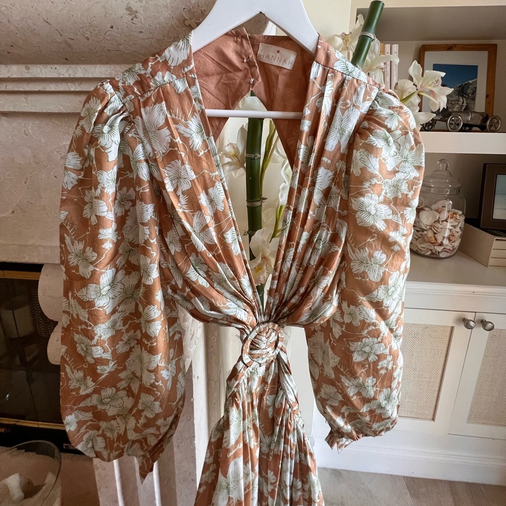 Long Floral Dress – Elegant and Feminine - Picture 2 of 3